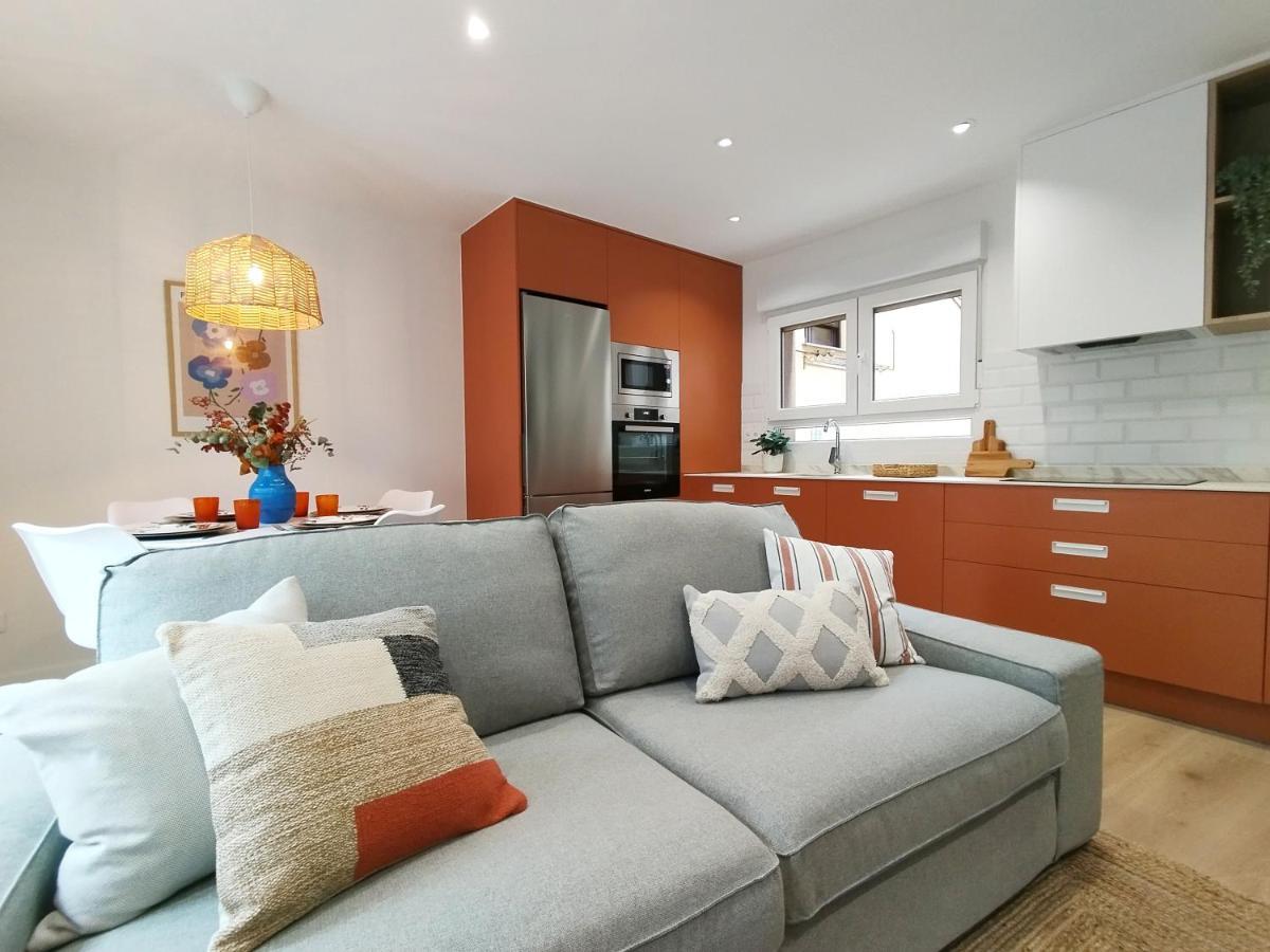 Apartamento Junto A Ayuntamiento Y Playa 기욘 외부 사진